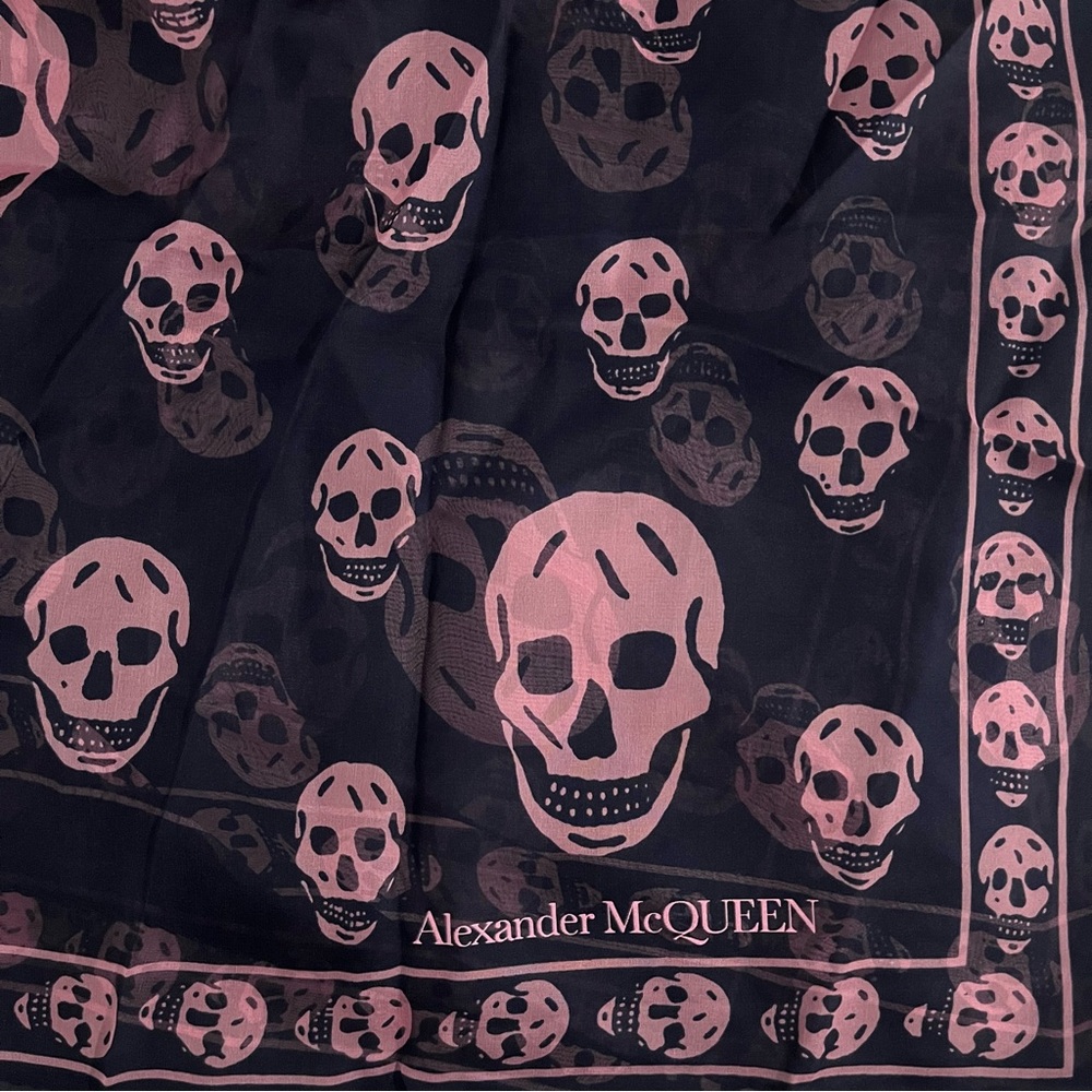 🚫SOLD🚫 Alexander McQueen Classic Signature Navy & Pink Chiffon Silk Skull Scarf